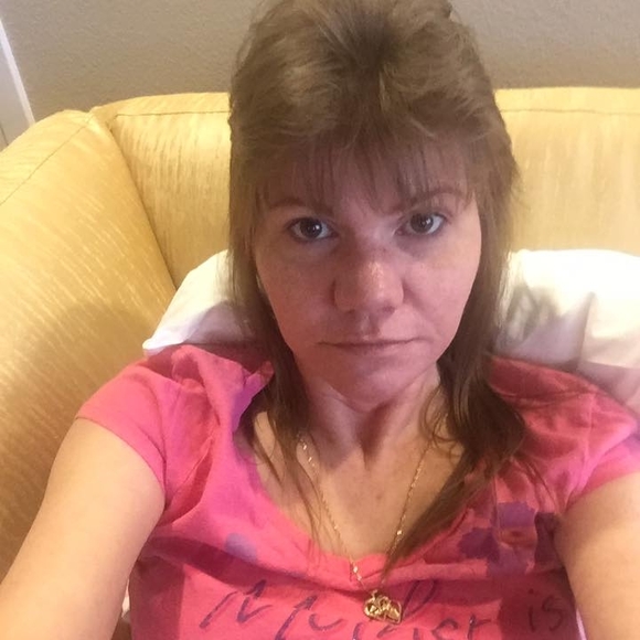 Meet your Posher, Stacy - Picture 1 of 1